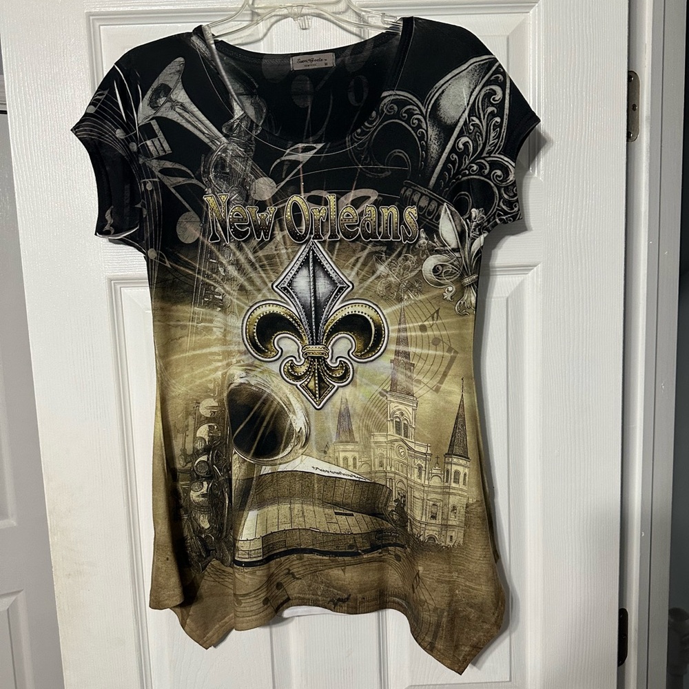 New Orleans Graphic Gold Studded Asymmetrical Women's Top